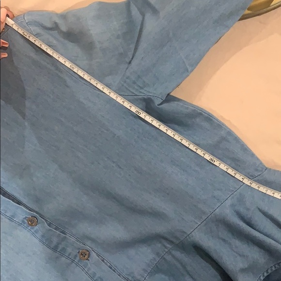 Ruffled high-low chambray tunic shirt - Picture 3 of 4